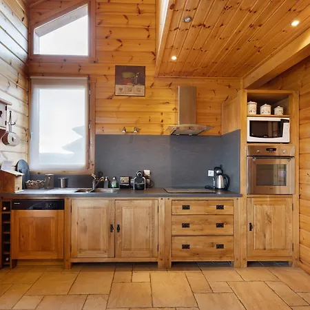 Puech Chalet *